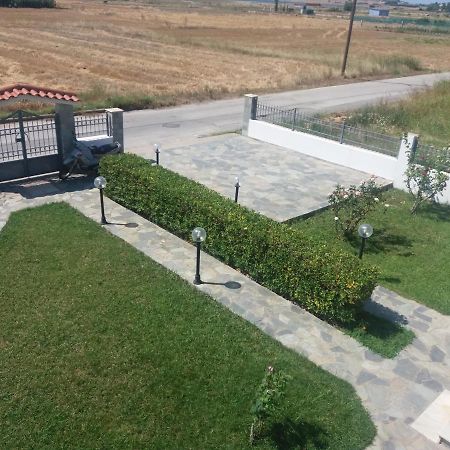 Irini'S Appartment Nea Koutali Exterior photo